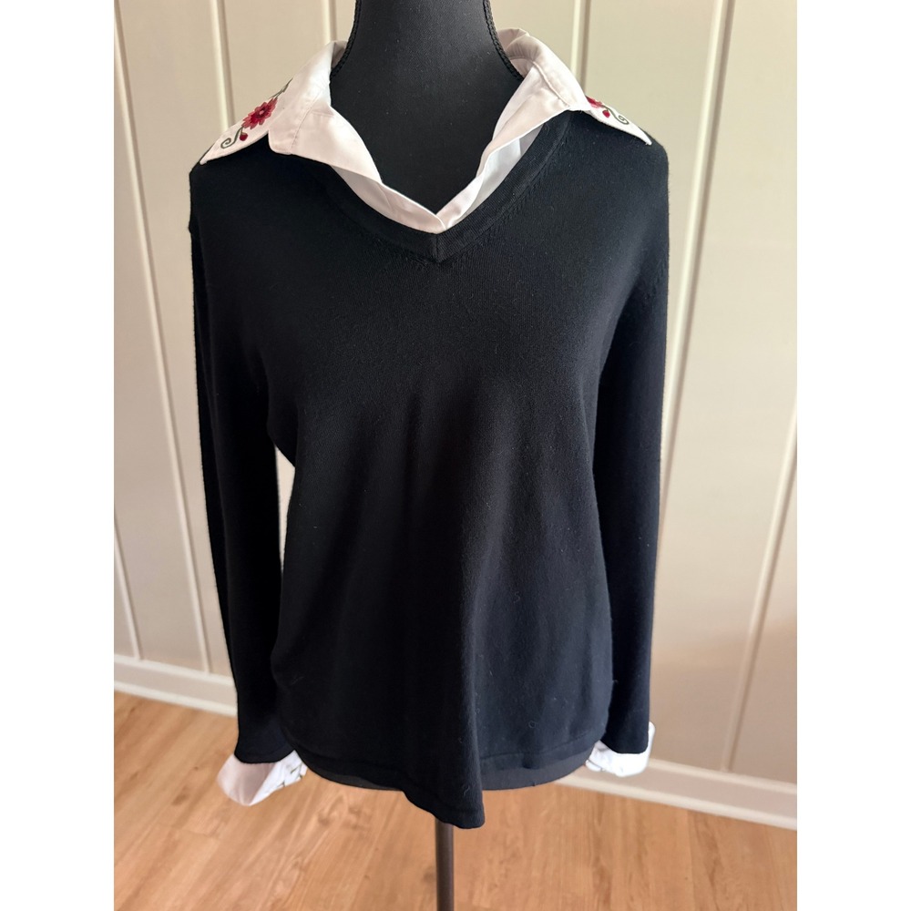 Notations Black V-Neck Sweater White Floral Embroidered Collar Cuffs Large Chic